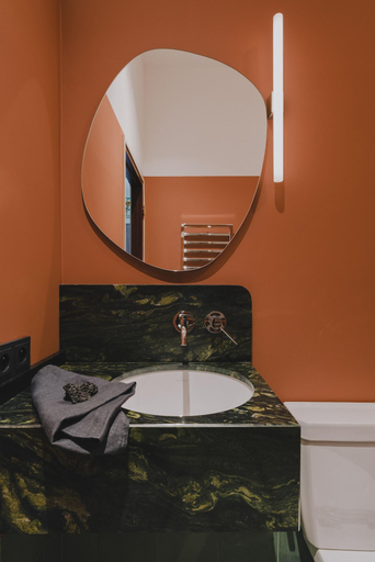 Bathroom 5, Zamek Leba, Lębork
