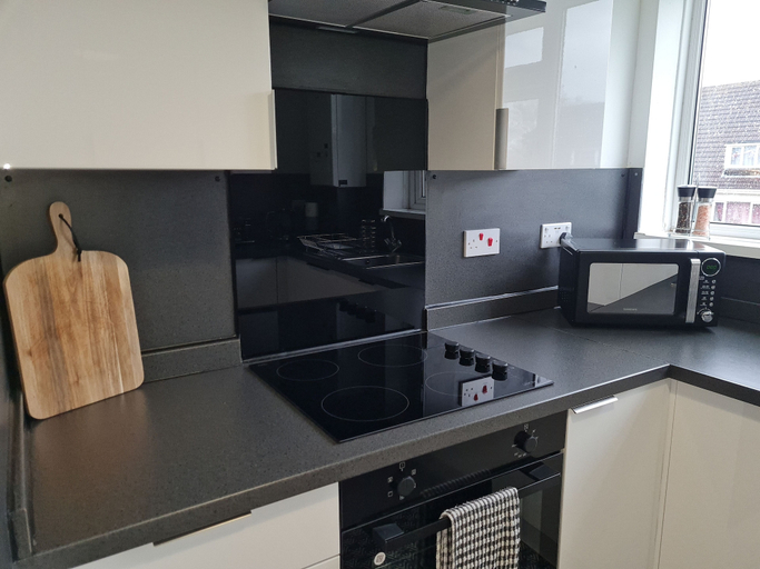 Others 5, Lovely 2-bed Apartment in Cheltenham Spa, Gloucestershire