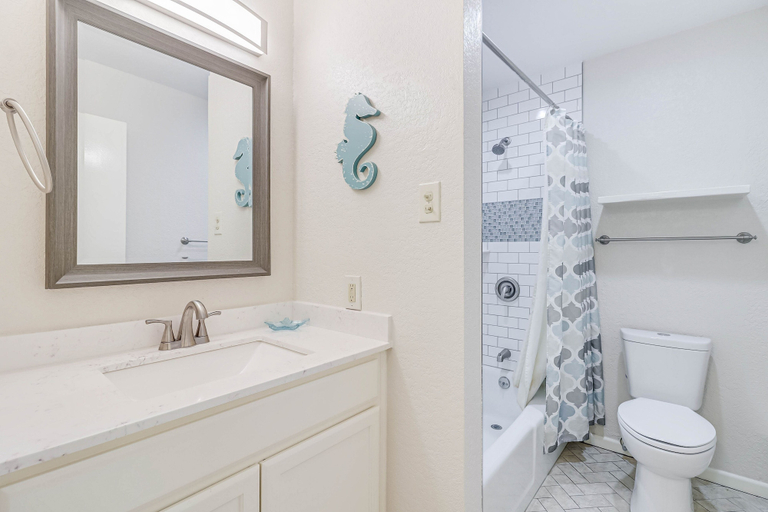 Bathroom 2, A Wave From It All Rryc22 3 Bedroom Condo by RedAwning, Aransas