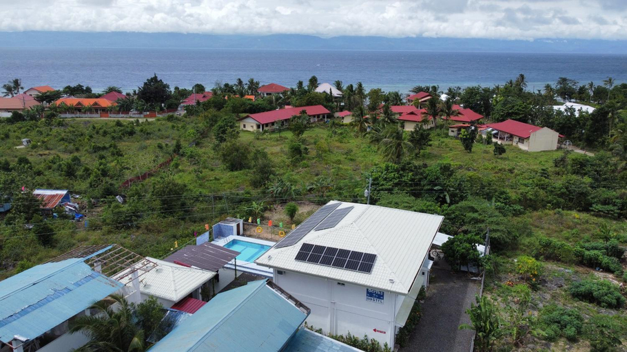 Others 4, Bernis Hostel, Moalboal