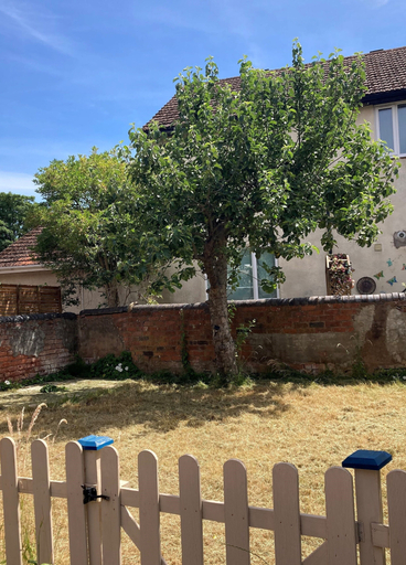 Exterior & Views, Lovely 4-bed House in Central Wolverhampton, Wolverhampton