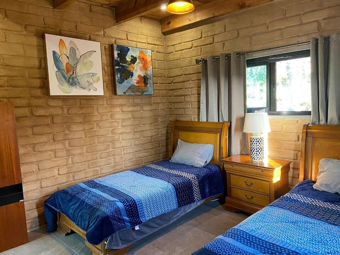 Bedroom 3, Las Estrellas Cabañas en el Bosque, Arteaga