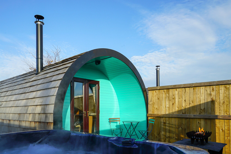 Primary image, Deluxe Glamping Pod with Hot Tub, Cheshire West and Chester