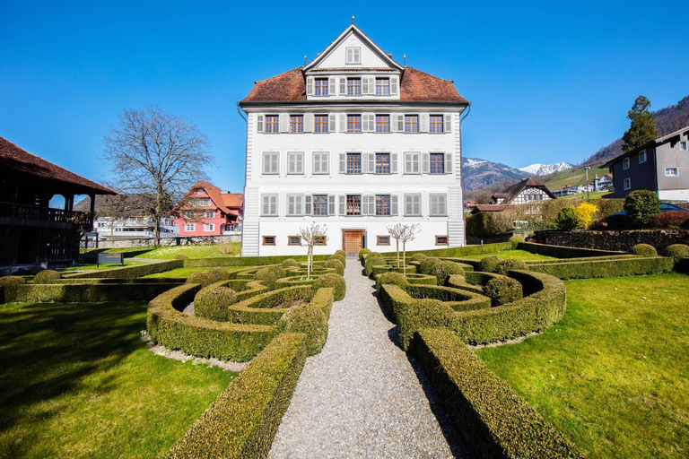 Hotel Kreuz by b-smart, Obwalden