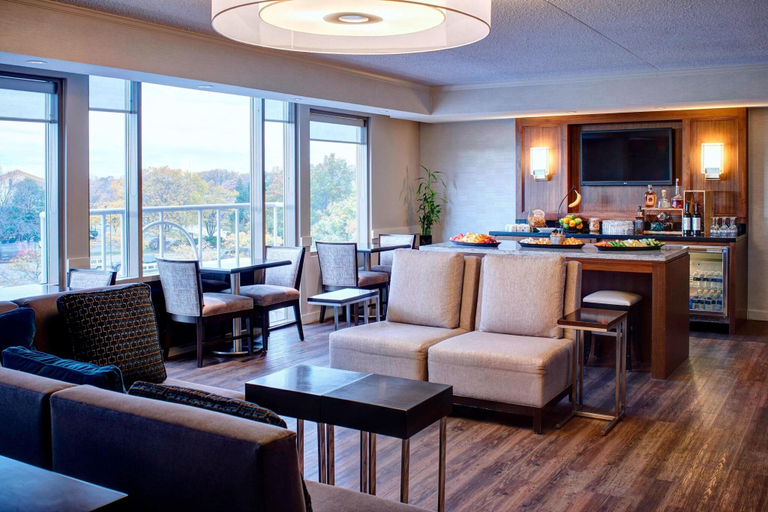 Public Area 3, Detroit Metro Airport Marriott, Wayne