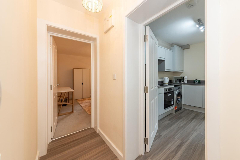 Others 5, Modern 2bedroom Flat Freeparking, Reading