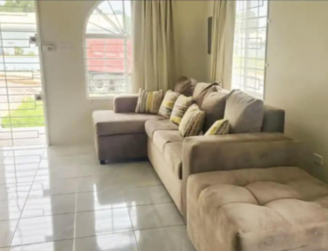 Living area, Remarkable 2-bed House in Discovery Bay