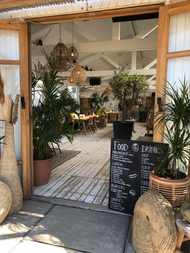 Food & Drinks 2, Guest House Aquarius, Zandvoort