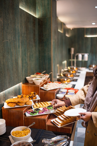 Food & Drinks 5, Regenta Place Raaj Agra, Agra