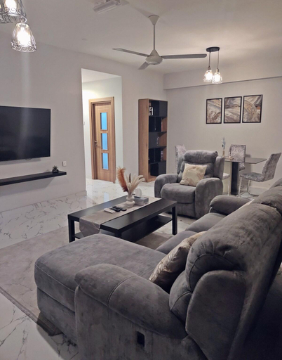 Others 4, Qurum Serenity: 2-BR in Muscat, Muttrah