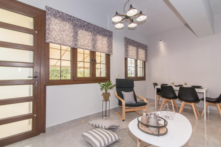 Others 5, Valentine's Modern Apartment, Ionian Islands