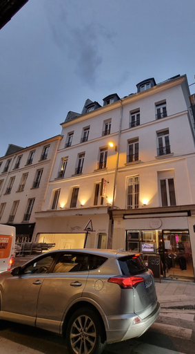 HOTEL ABOUKIR, Paris