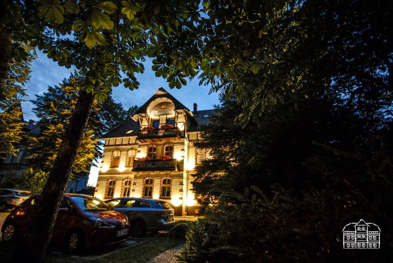 Exterior & Views 1, Pokoje Turystyczne przy Parku Szwedzkim, Wałbrzych