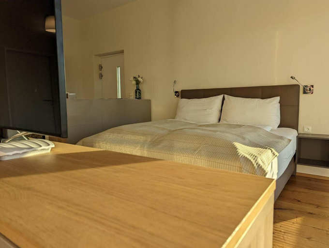 Bedroom, Luxurious & Lovely Apartment With Infrared Cabine, Graz Umgebung