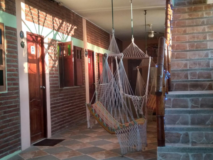 Others 3, Hostal Casa Taisha, Santa Elena