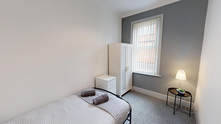 Bedroom 2, Central, Stunning 3-bed House - Free Parking, Sunderland