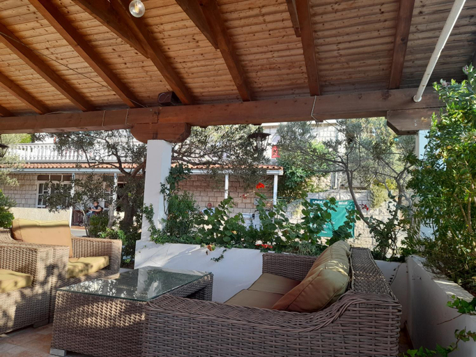 Food & Drinks, Apartments Sponga, Mljet