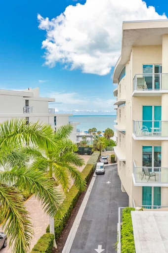 Exterior & Views 2, Crescent Condos by Beachside Management, Sarasota