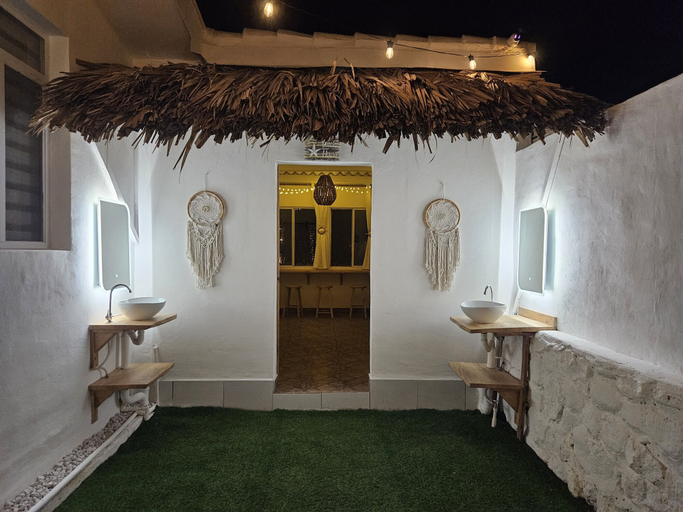 Exterior & Views, Sunset Surf Villa, La Libertad