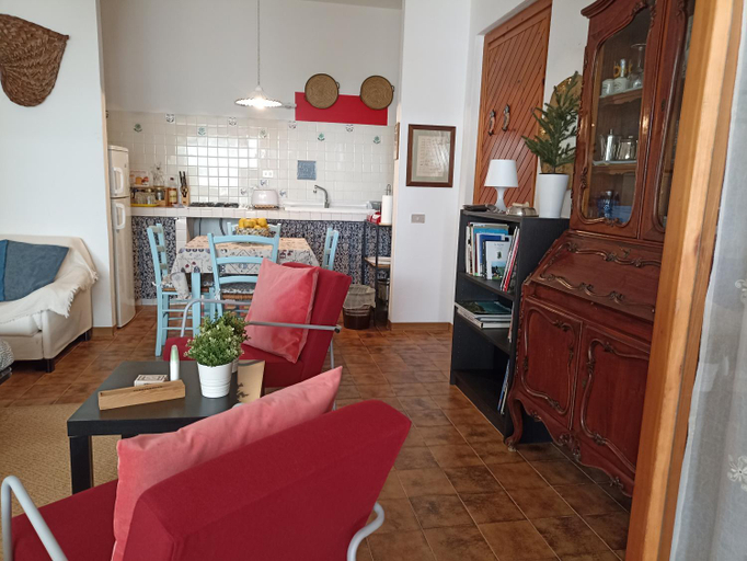 Others 5, Estay - Villa Erika, Cagliari
