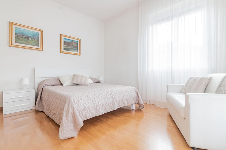 Bedroom 3, Il Lago di Diana in Mandello del Lario, Lecco