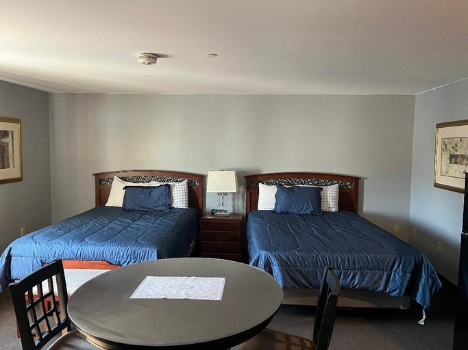 Bedroom 3, Gamble Farm Inn and Suites, Lycoming