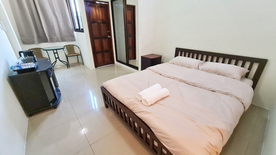 Bedroom 4
