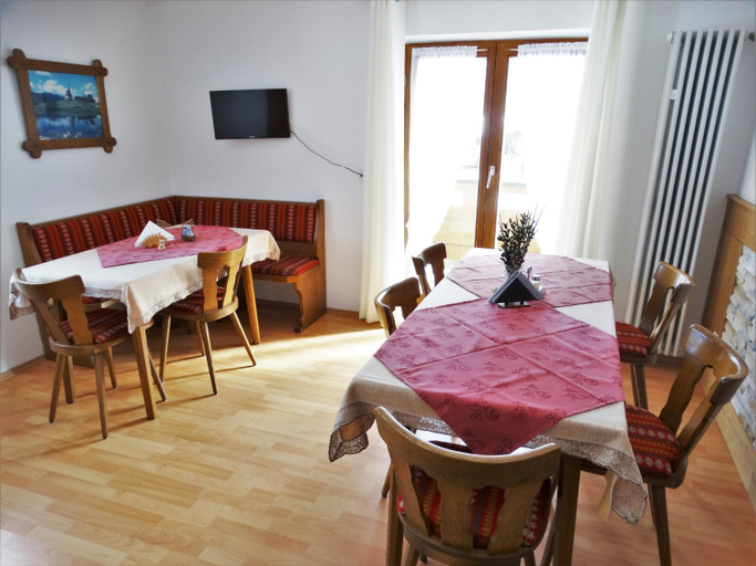 Others 5, Haus Saurler - Chiemgau Karte, Traunstein