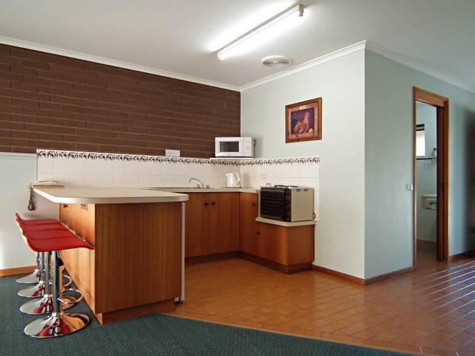 Dining Room 2