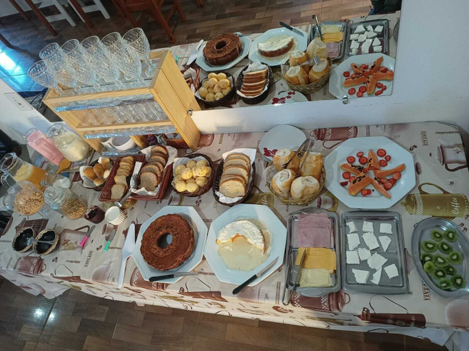 Food & Drinks 5, Mountain House hospedagem, Camanducaia