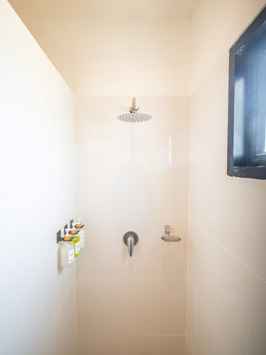 Bathroom 5, Isara Nai Yang Resort, Phuket Island