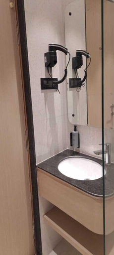Bathroom 4, Playsales Scarlet, Indore