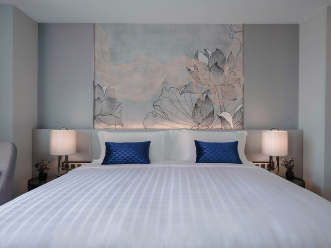 Bedroom 13