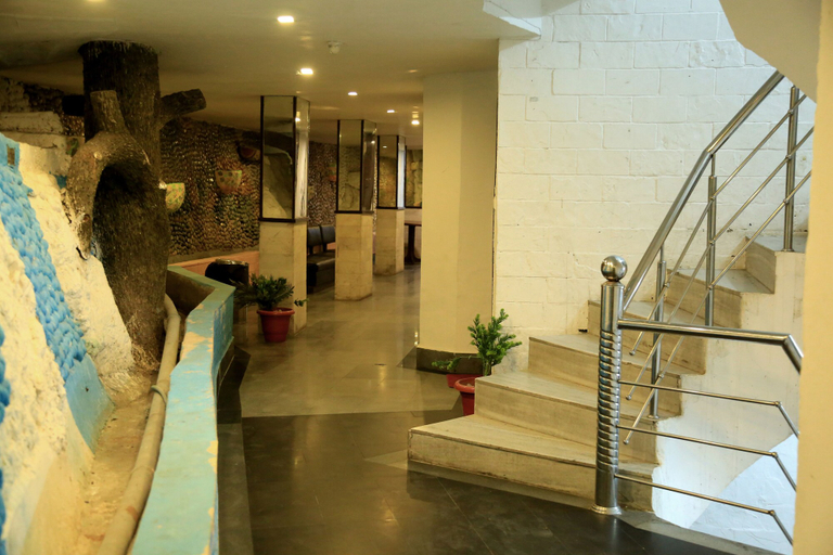 Others 5, Hotel Royal Queen, Dehradun