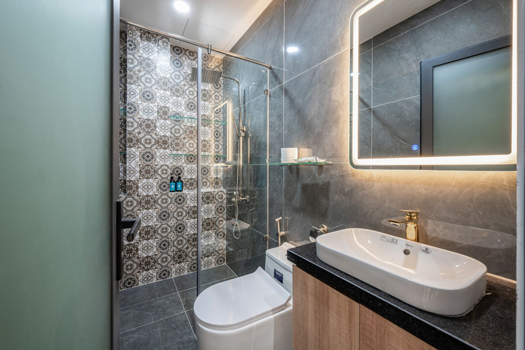 Bathroom 4, Cozrum Home - Daisy House, District 1