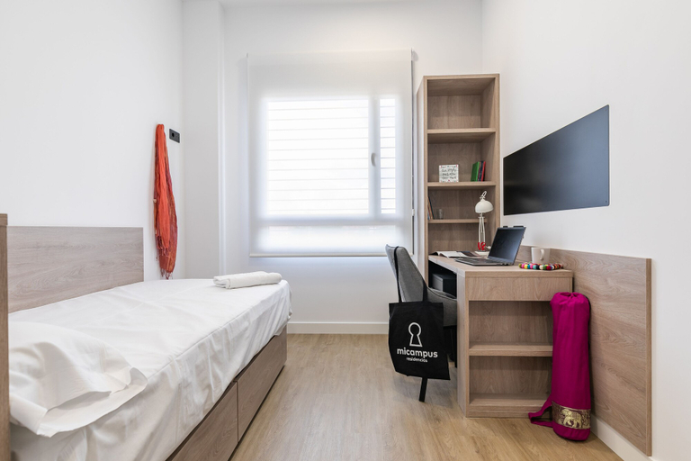 Bedroom 4, Micampus Sinesio Delgado, Madrid