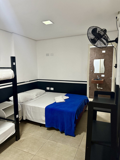 Bedroom 3, Hacker Hostel, São Paulo
