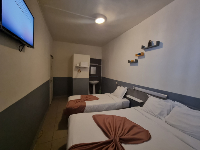 Bedroom 4, Hôtel Aboukir, Paris