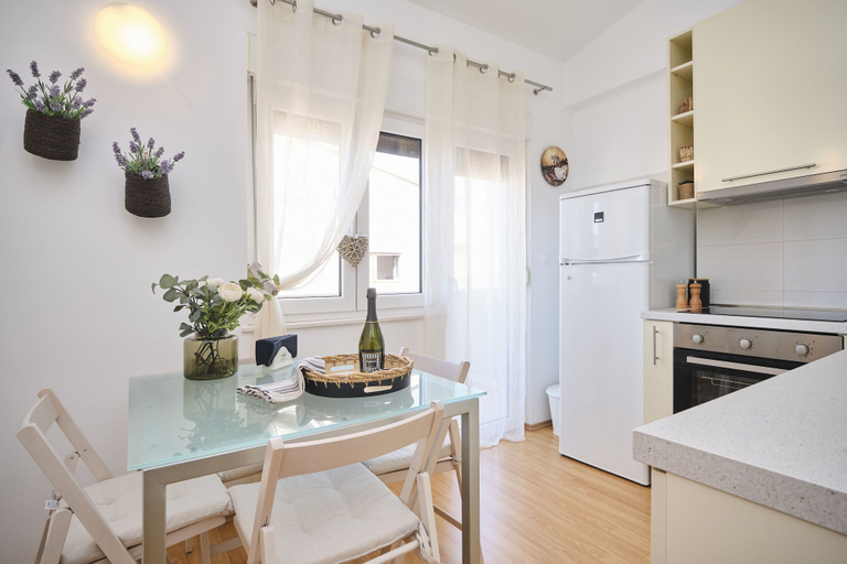 Others 5, Apartment Mark by Litto, Split