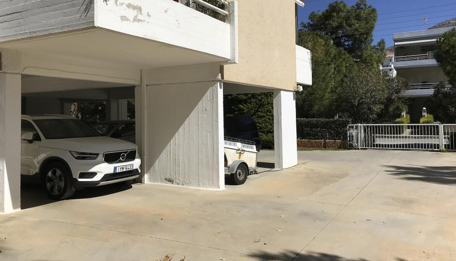 Others 4, Kleio - Spacious Apartment in Glyfada, Attica