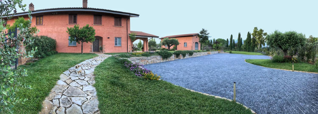 Others 4, Casale Appia, Latina