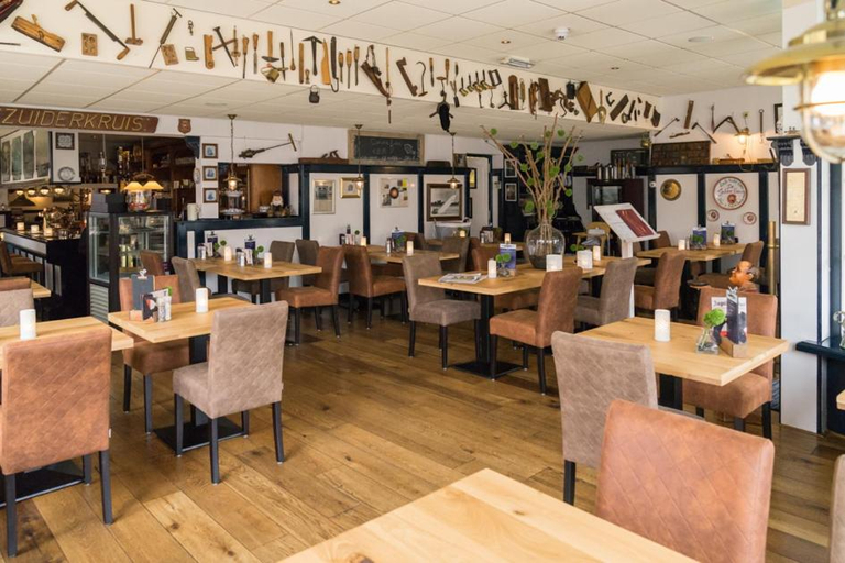Food & Drinks 4, Hotel de Gulden Leeuw, Nijefurd