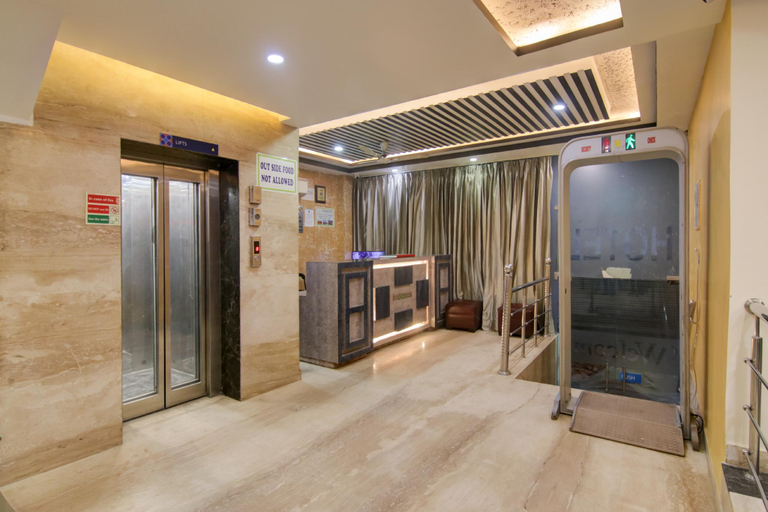 Public Area, Hotel HSP Suites, Delhi