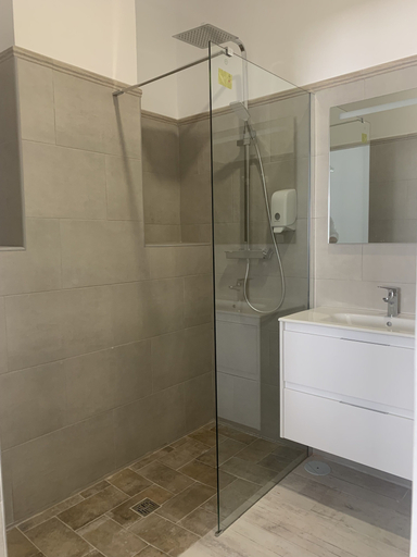 Bathroom 3, Palacete Real, Huelva