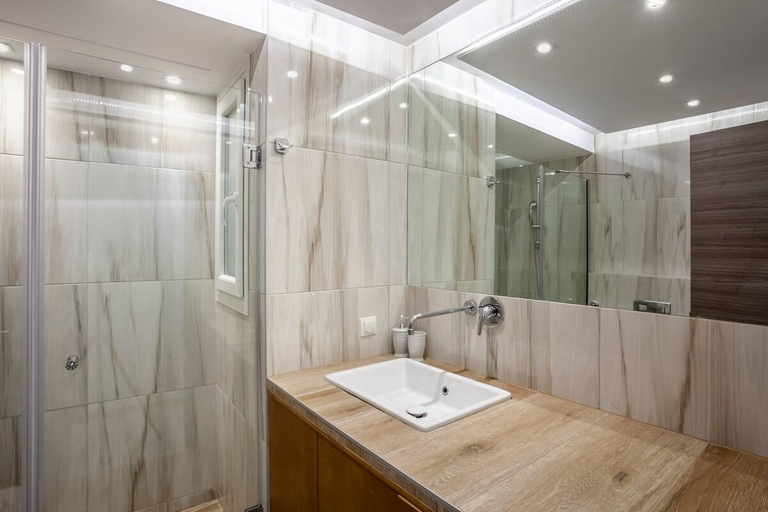 Bathroom 3, Be Queen-Your Urban Stay, Central Macedonia