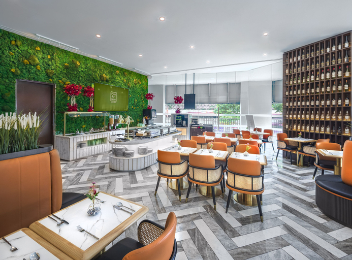 Food & Drinks 5, Hotel Mi Rochor, Singapore