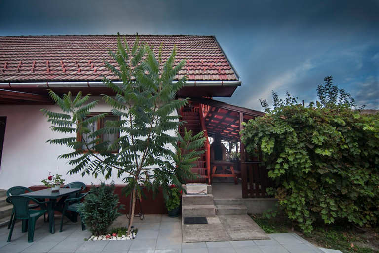 Others 4, Dobra Haz, Covasna