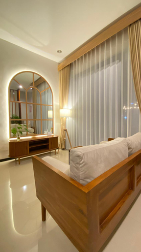 Bedroom 13