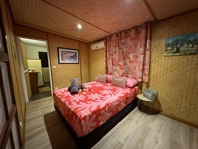 Bedroom 2, Iinui Legends Travels