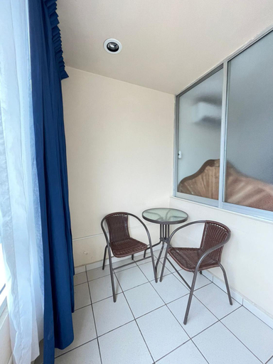 Others 2, Hotel California, Tuxpan